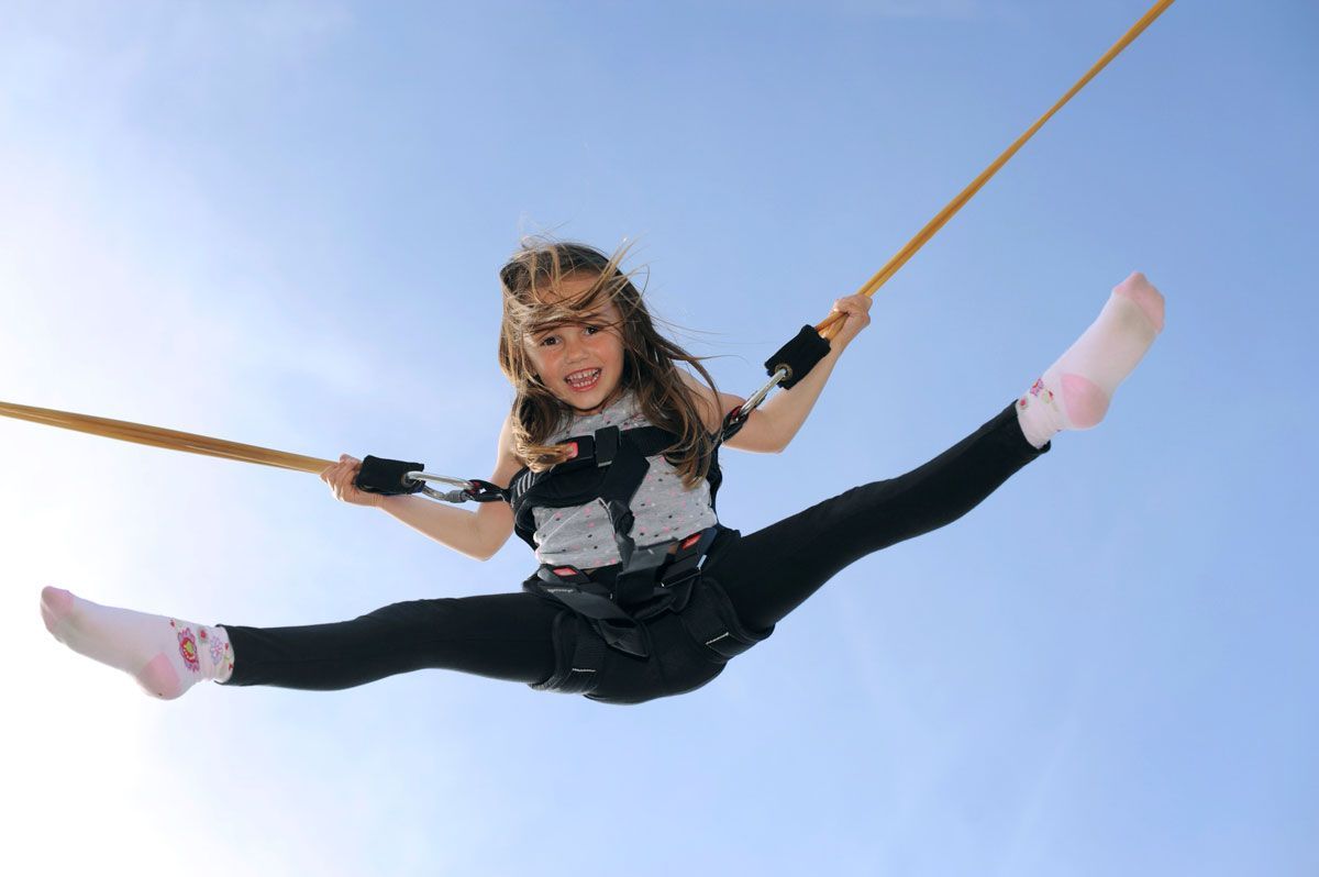 Bungee Trampolin Freiburg - Fun Compagnie